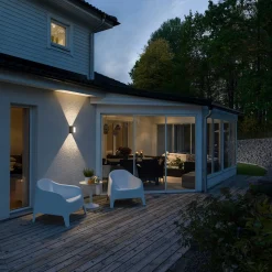 LED-seinävalaisin Cremona – säädettävä valon kulma
