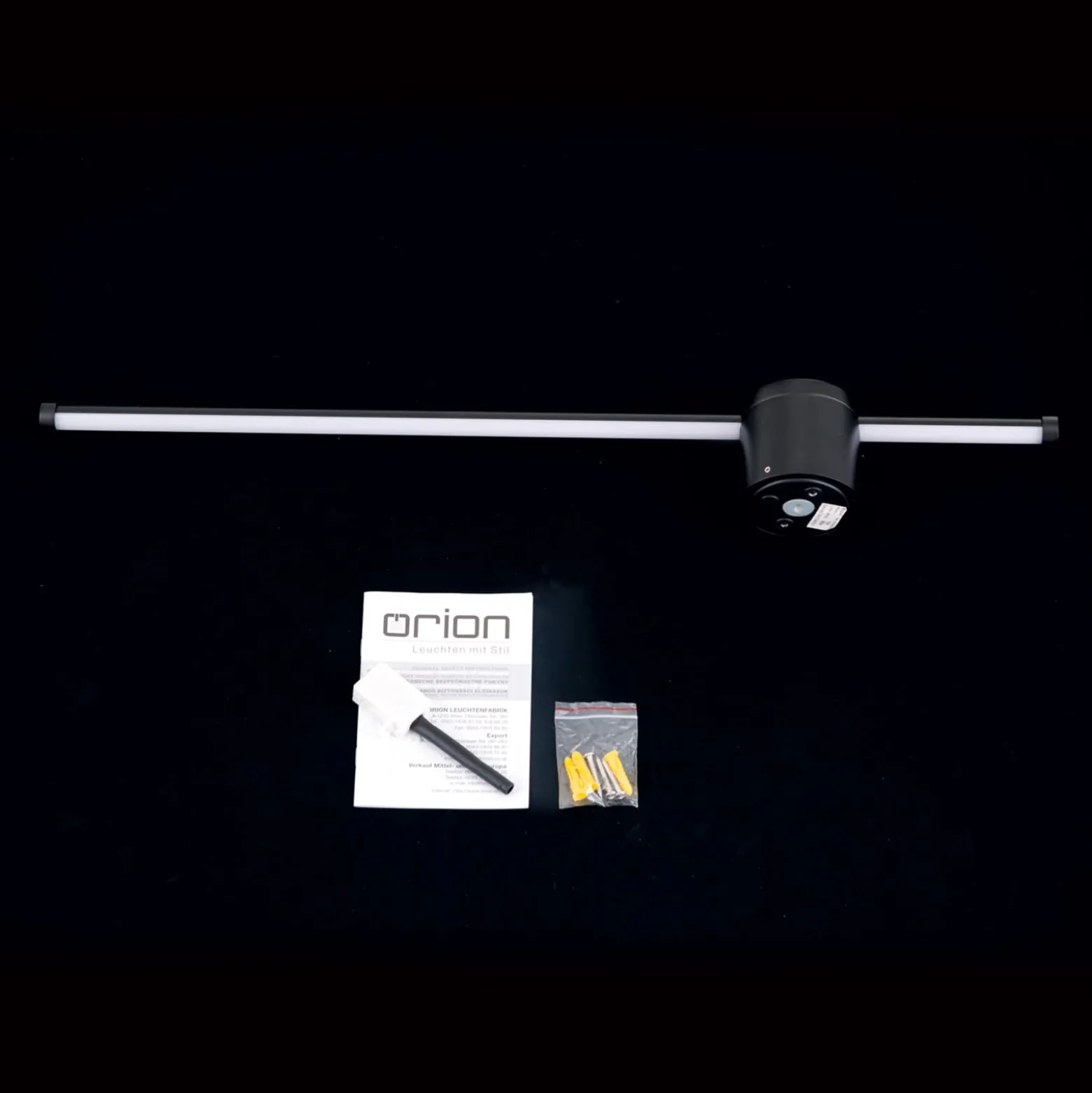 LED-seinävalaisin Ferdinand, IP54, musta