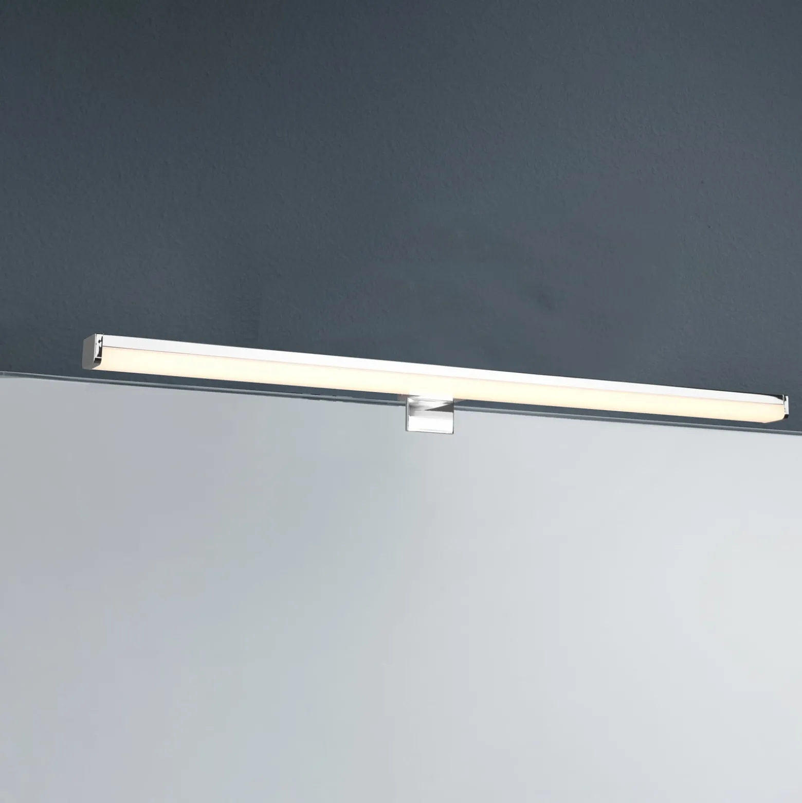 LED-seinävalaisin Lino, kromi/valkoinen