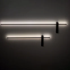 LED-seinävalaisin Motive L, 120 cm leveä, musta, metalli