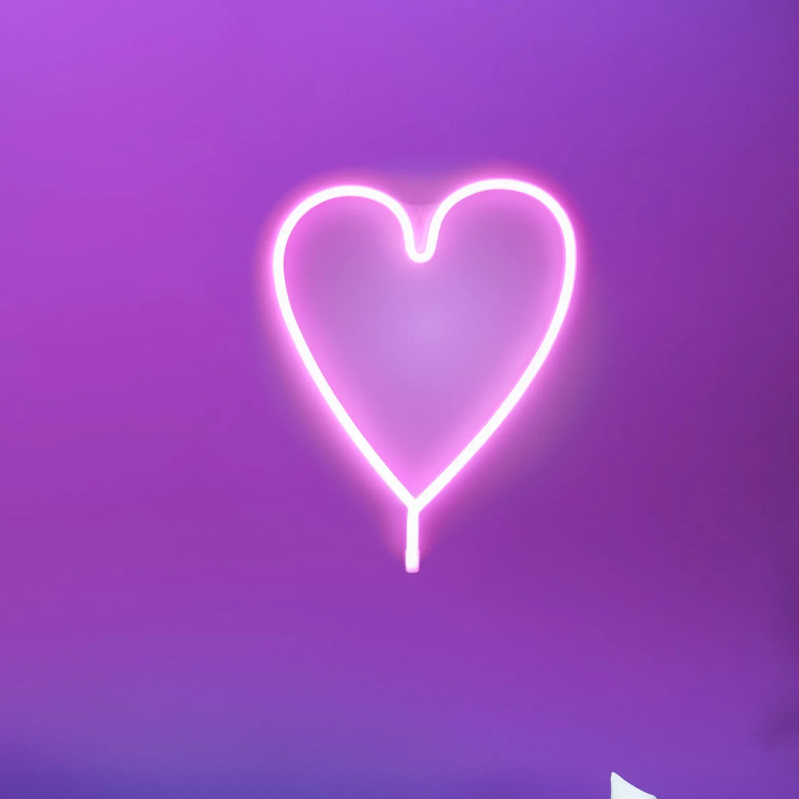 LED-seinävalaisin Neon Herz, USB