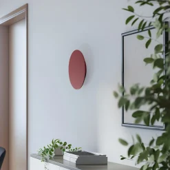 LED-seinävalaisin Orios Plus, punainen, Ø 30 cm, teräs