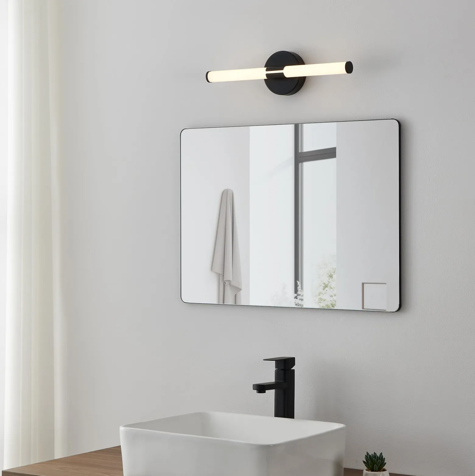 LED-seinävalaisin Ramola, musta, leveys 45 cm, IP44, CCT