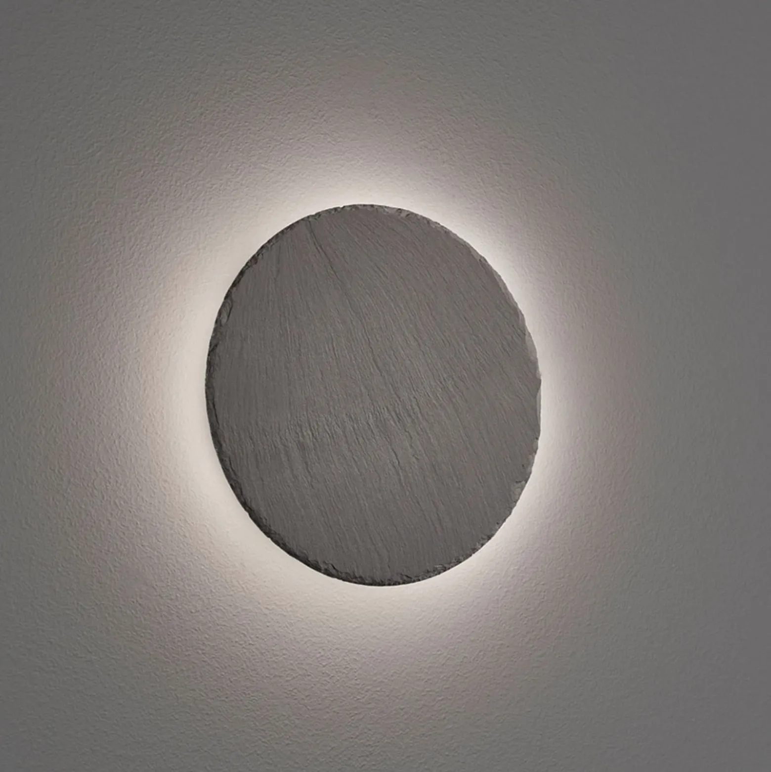 LED-seinävalaisin Raven liuskekivestä, pyöreä