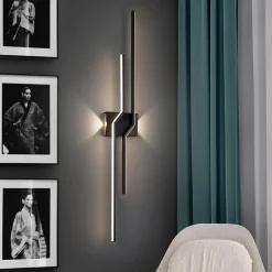 LED-seinävalaisin Zig Zag, korkeus 100 cm, musta, metalli, 4-lamppuinen.