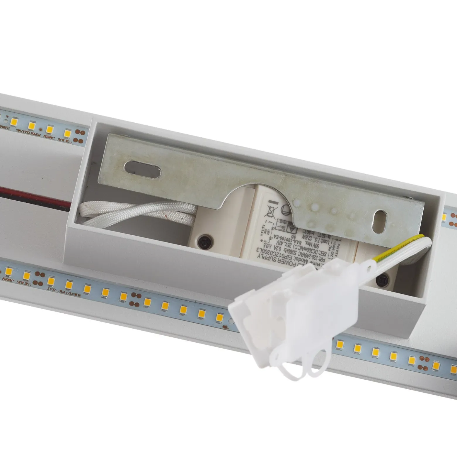 LED-seinävalaisin Zig Zag valkoinen, leveys 29 cm