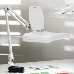 LED-suurennuslasivalaisin MAULvitrum, valkoinen, puristin, metallia