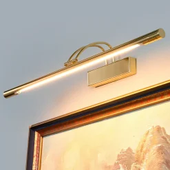 LED-tauluvalaisin Piktura, messinki kiillotettu