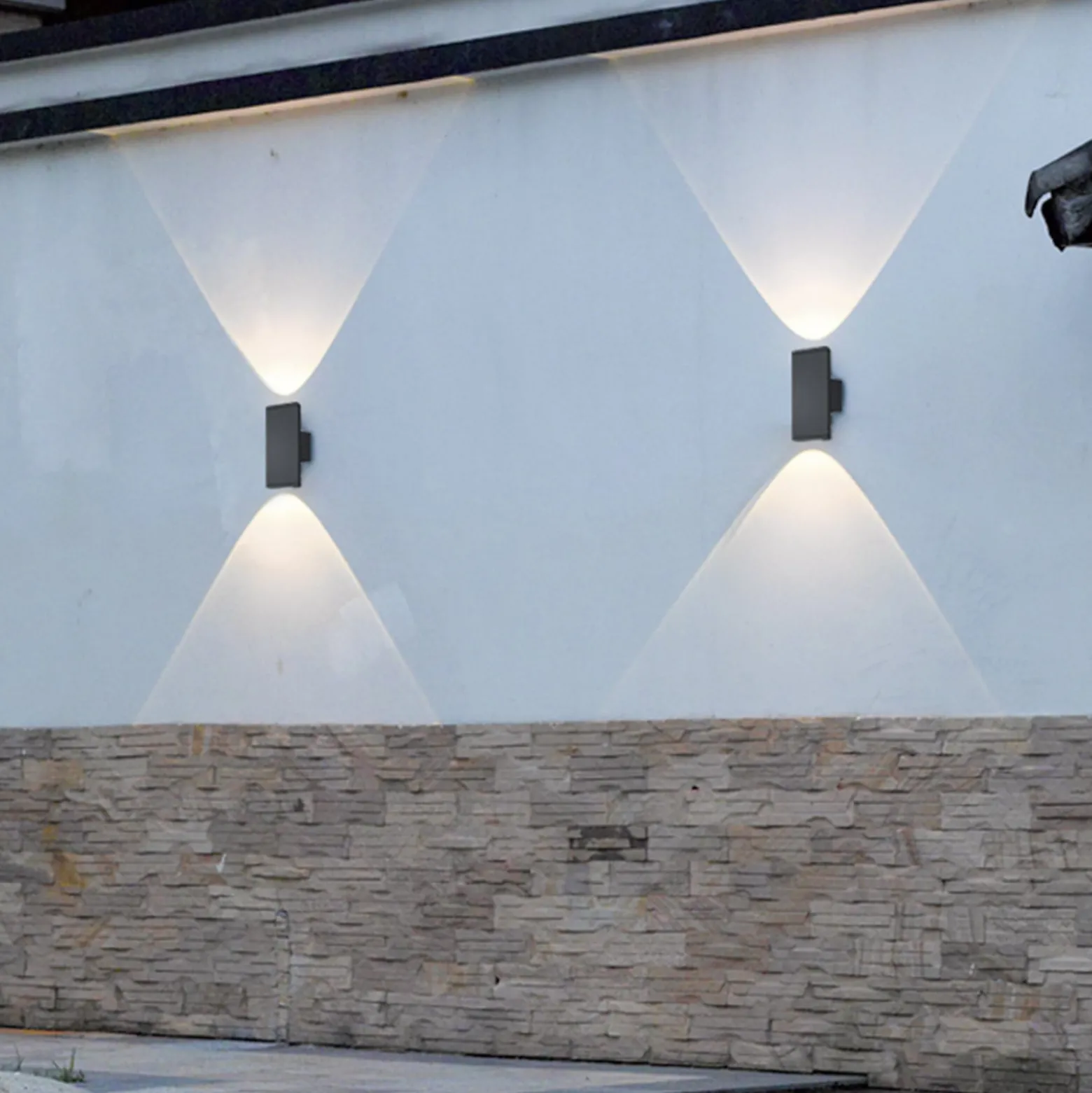 LED-ulkoseinälamppu COLORADO antrasiitti Korkeus 20 cm Metalli IP54