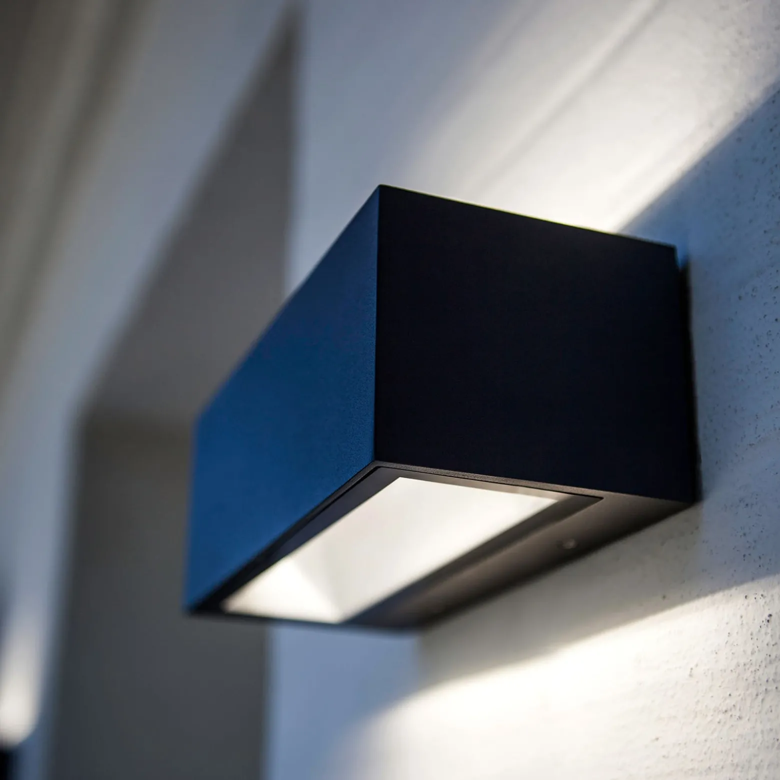 LED-ulkoseinälamppu Gemini, 22 cm, 3000K, musta