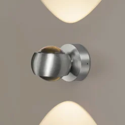 LED-ulkoseinävalaisin, alumiininvärinen, up&down, CCT, himmennettävä