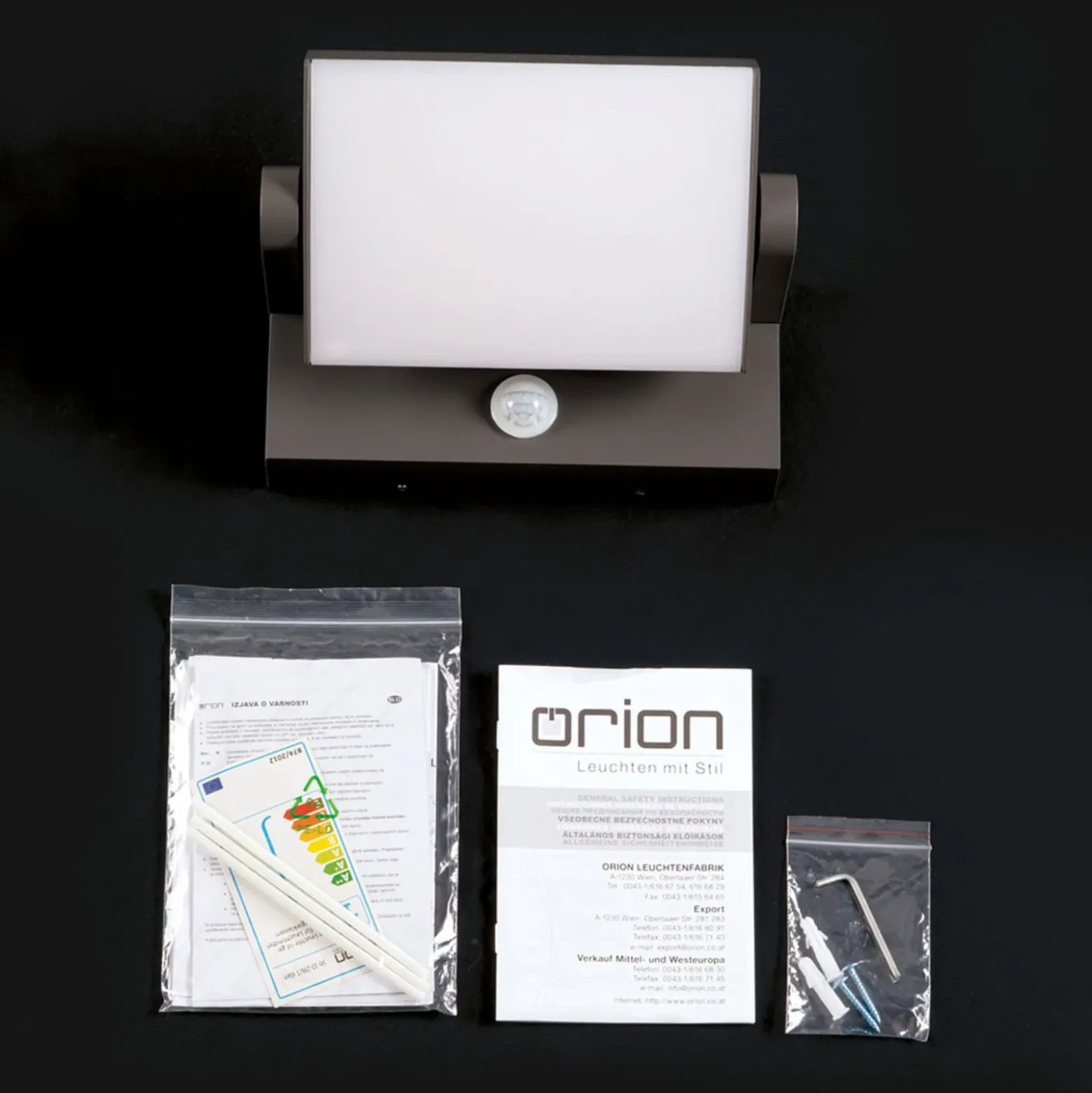 LED-ulkoseinävalaisin Ginger, anturi, antrasiitti, IP54