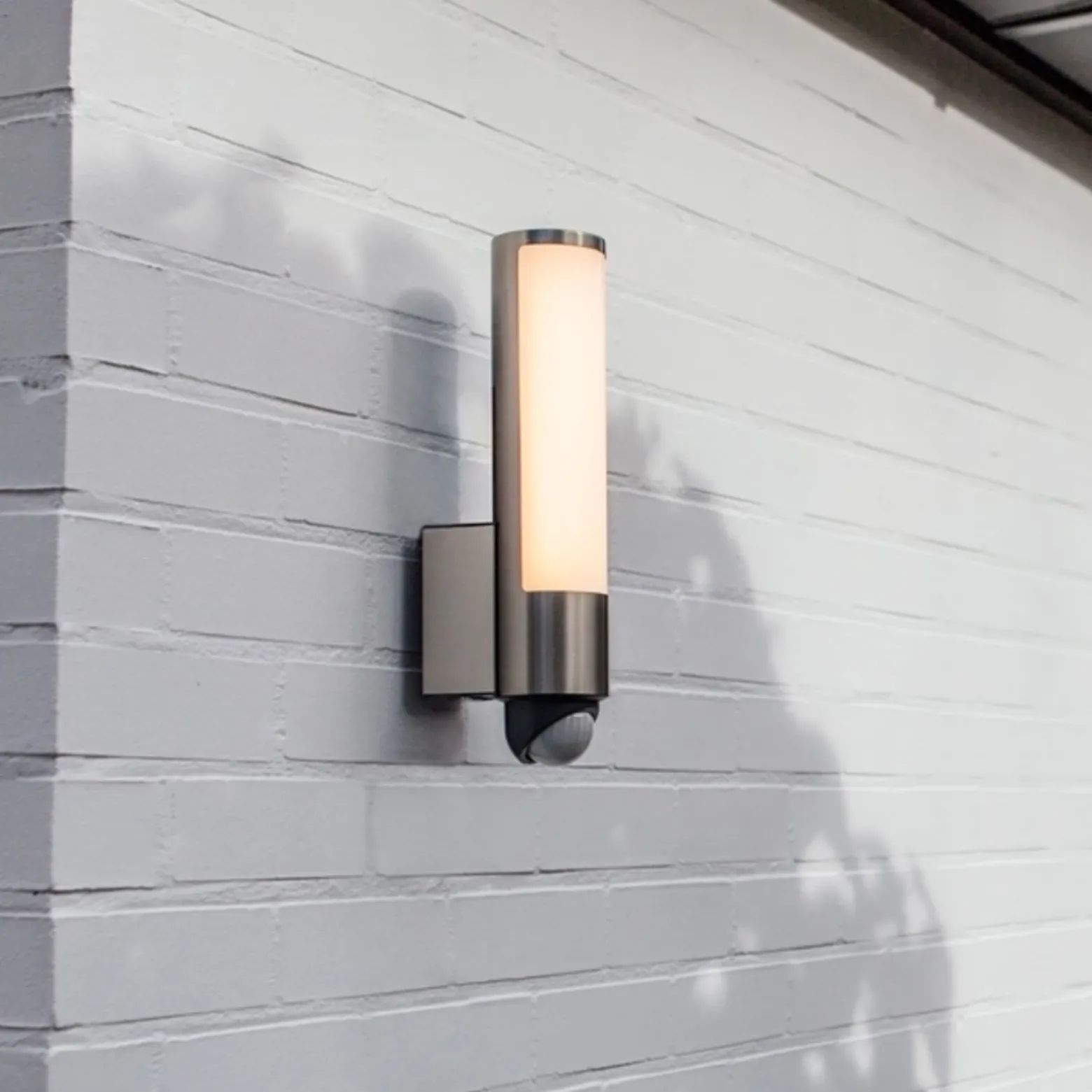 LED-ulkoseinävalaisin LEDA, ruostumaton teräs, korkeus 35 cm, IP44