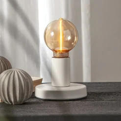 LED-valonlähde DecoLED One G80 E27 2 W keltainen 1,800K 3-vaiheinen