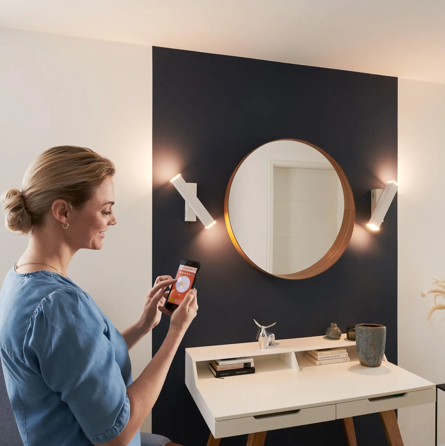 LEDVANCE SMART+ WiFi Orbis Wall Cross valkoinen
