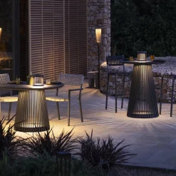 Les Jardins LED-aurinkopöytävalaisin Halo, harmaa, alumiini/graniitti