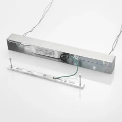 Lindby Alimara LED-riippuvalaisin, puuta, pituus 138 cm