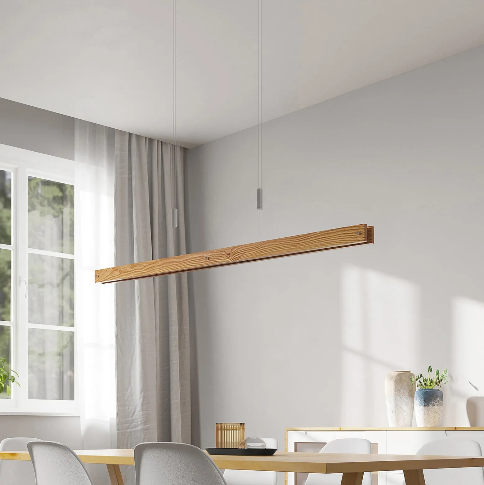 Lindby Alimara LED-riippuvalaisin, puuta, pituus 138 cm