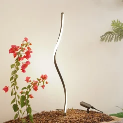 Lindby aurinkokäyttöinen LED-valaisin Sabriel, kaareva, musta, alumiini, 3000K