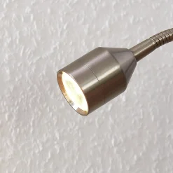 Lindby Djamila LED-puristinvalaisin, nikkeli satinoitu
