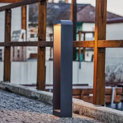 Lindby Emima LED polkuvalaisin, 80 cm, antrasiitti, alumiini