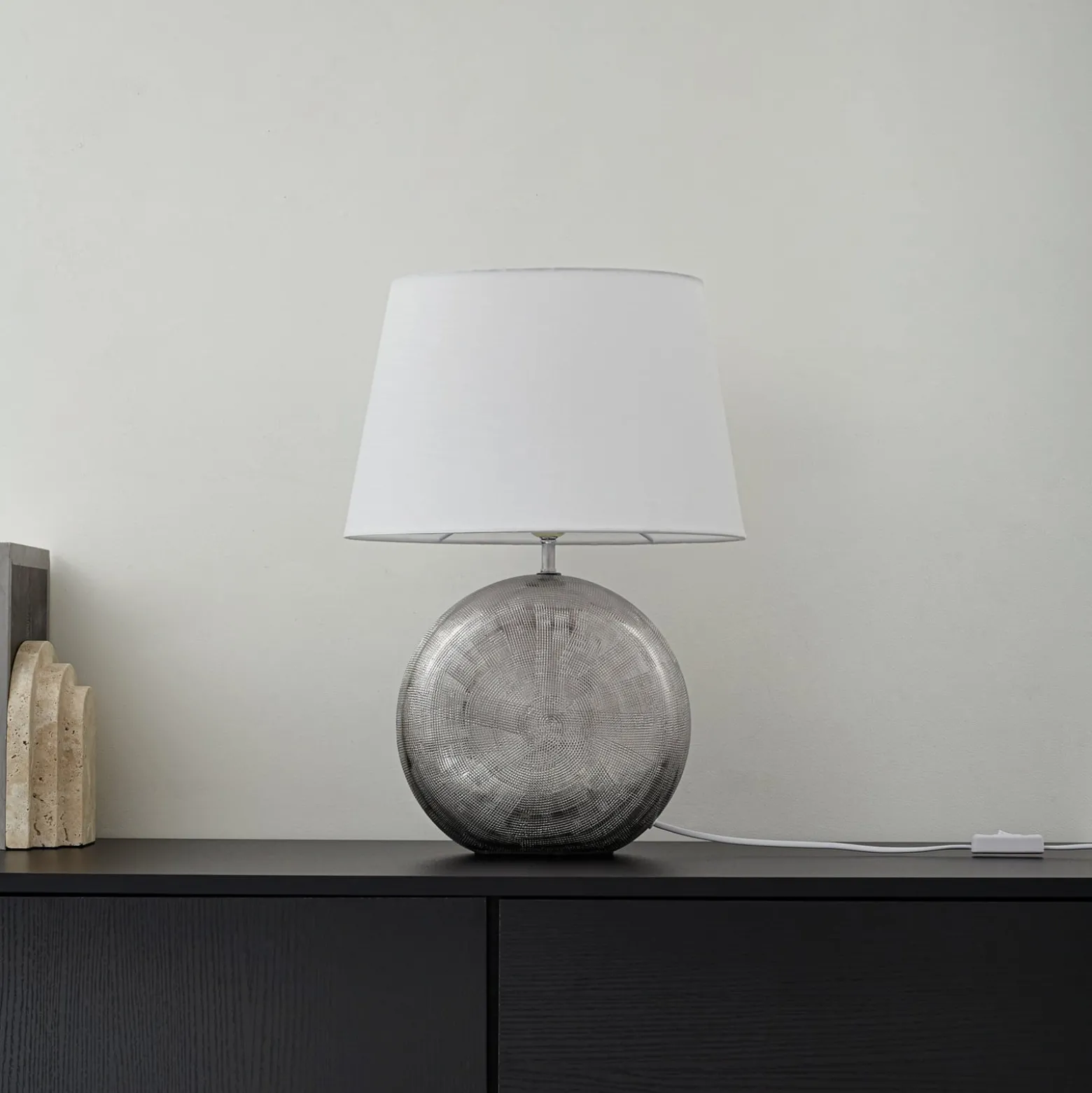 Lindby Florentino pöytävalaisin, 49 cm, keramiikka, tekstiili