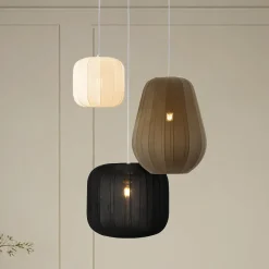 Lindby Helin riippuvalaisin, musta/valkoinen/harmaa, Ø 60 cm, 3-lamppuinen.