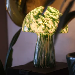 Lindby Hubi pöytävalaisin, vihreä, lasia, Ø 22 cm, sienen muotoinen