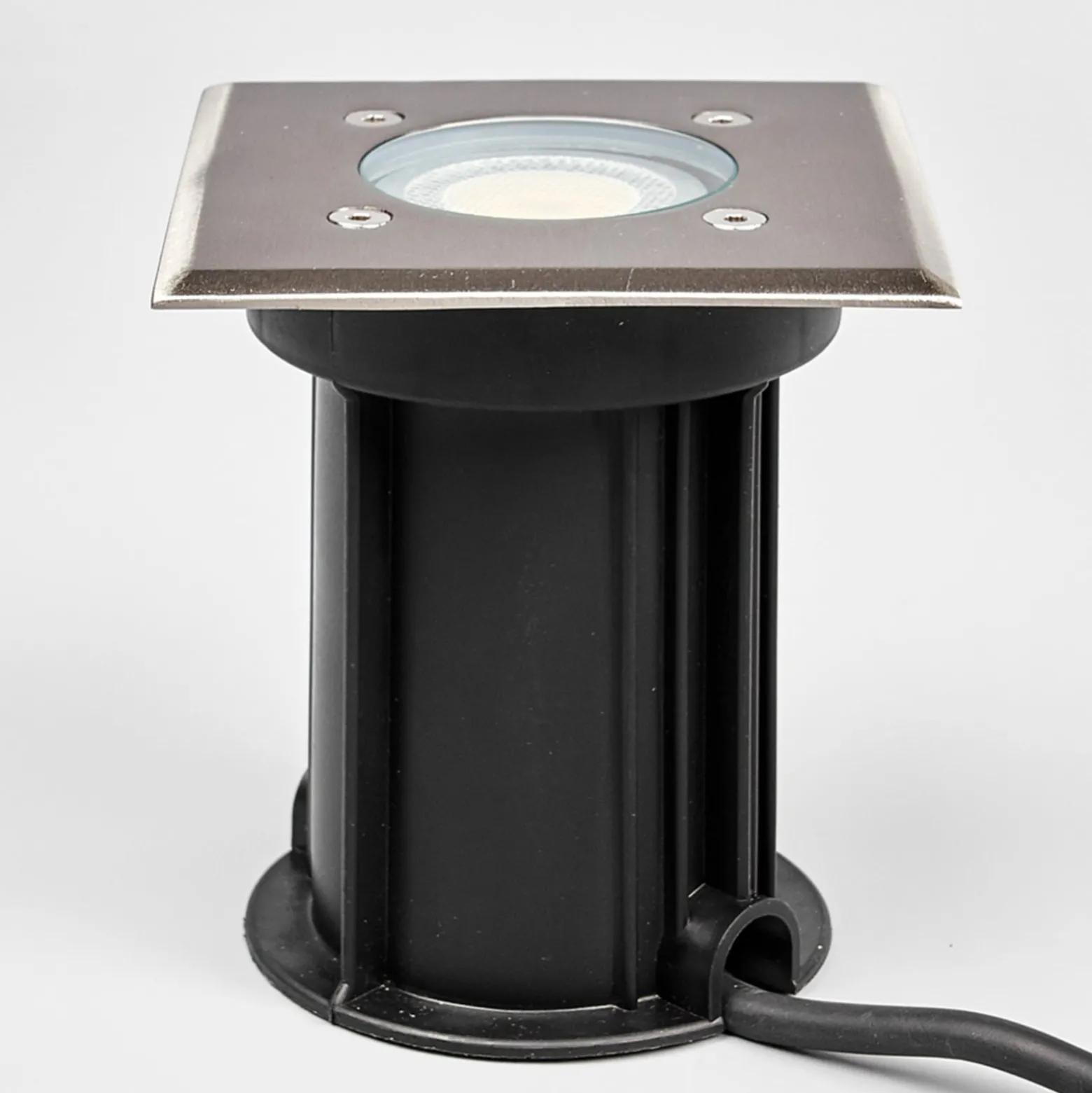 Lindby lattiauppovalaisin Insa, 11 x 11 cm, GU10, IP67