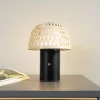 Lindby LED-akkukäyttöinen pöytävalaisin Nifelia, bambu, CCT, himmennettävä