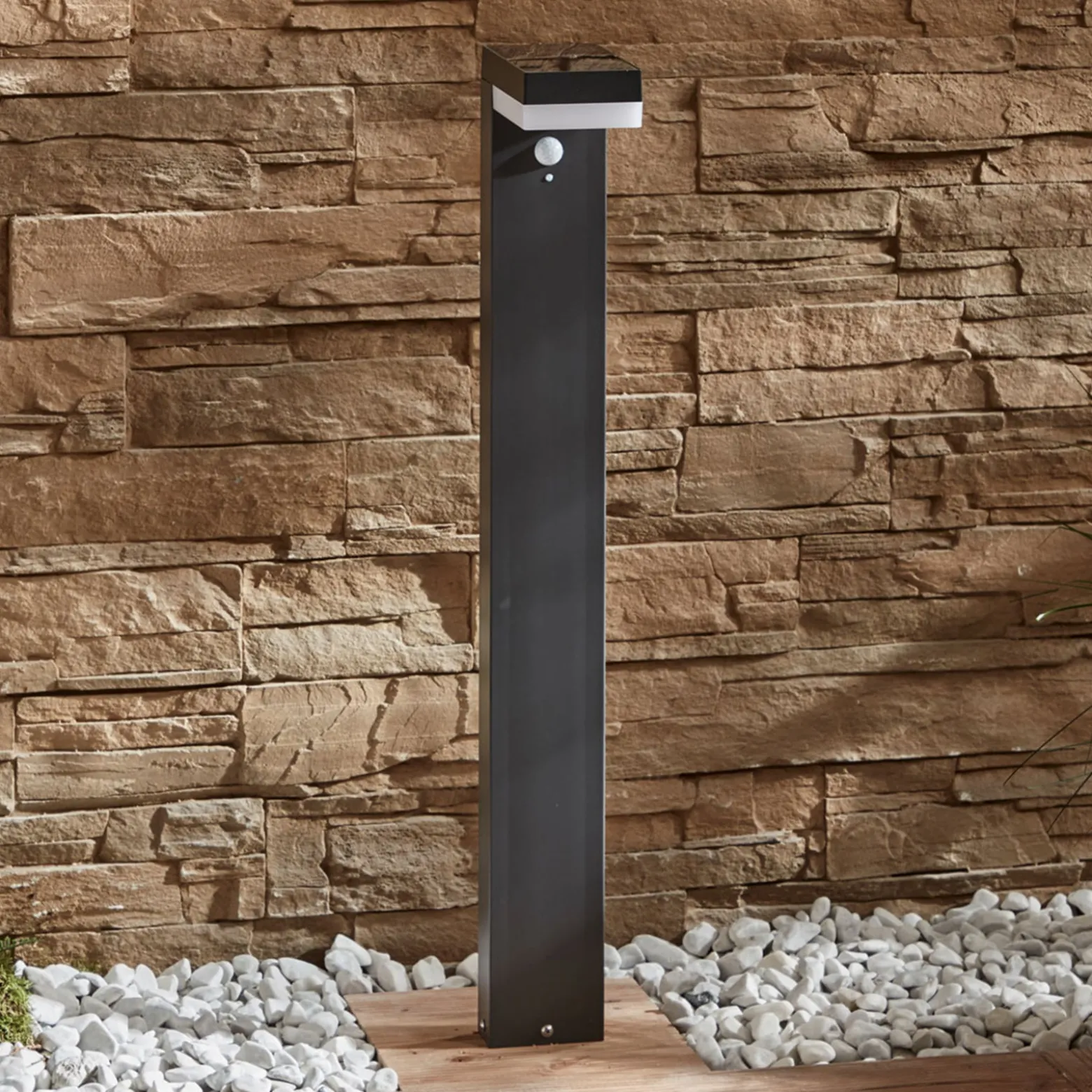 Lindby LED-aurinkopollarivalaisin Chioma, antrasiitti, anturi