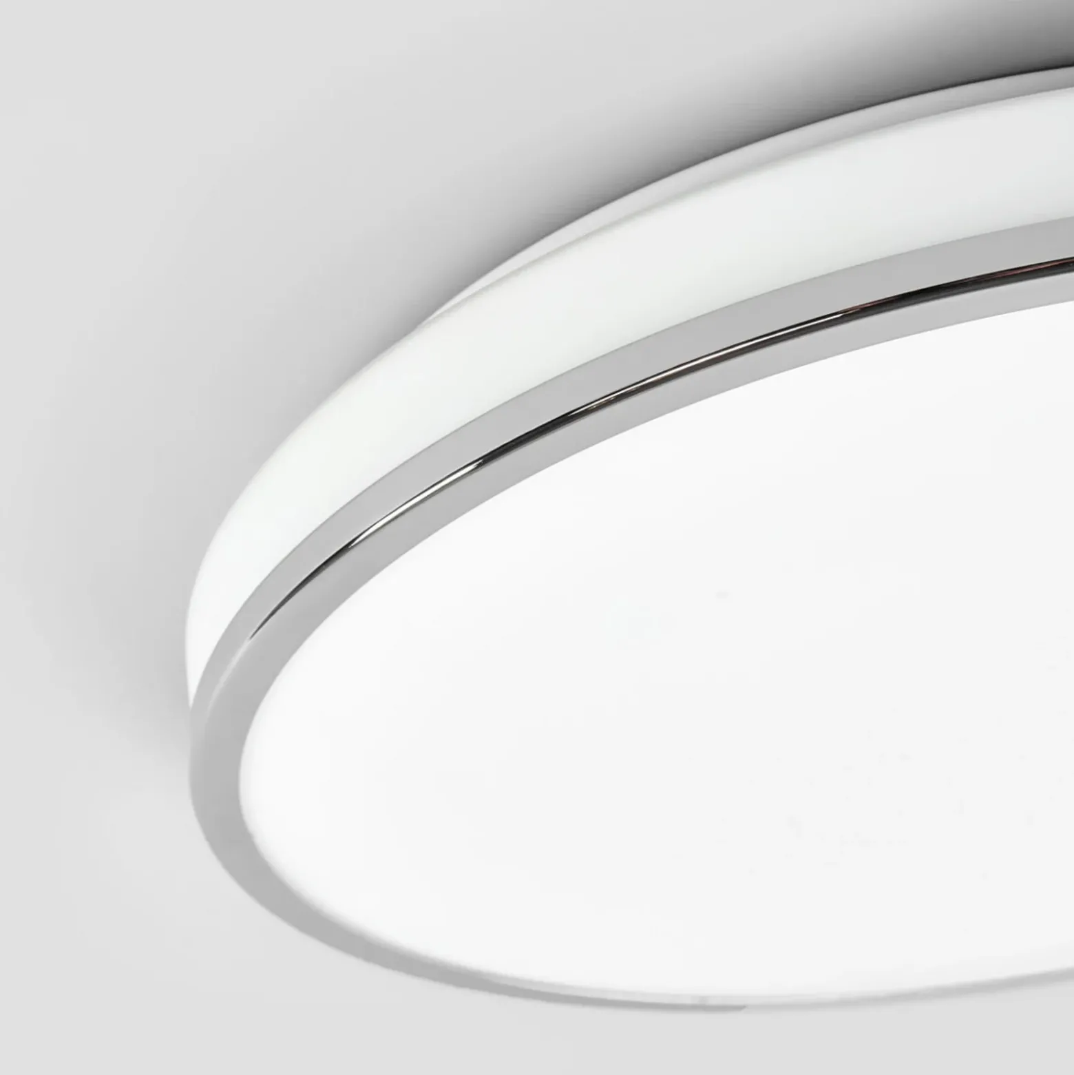 Lindby LED-kattovalaisin Lyss, Ø 40 cm, kromivärinen, IP44