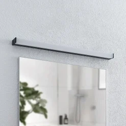 Lindby LED-kylpyhuoneen seinävalaisin Ulisan, 89 cm, musta, kulmikas
