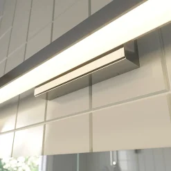 Lindby LED-kylpyhuone- ja peilivalaisin Alenia, 120 cm, kromi