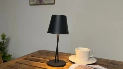 Lindby LED ladattava pöytävalaisin Janea CROSS, musta, metallia