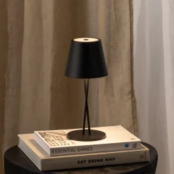 Lindby LED ladattava pöytävalaisin Janea CROSS, musta, metallia