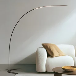 Lindby LED-lattiavalaisin Danua, musta, metallia, korkeus 200 cm