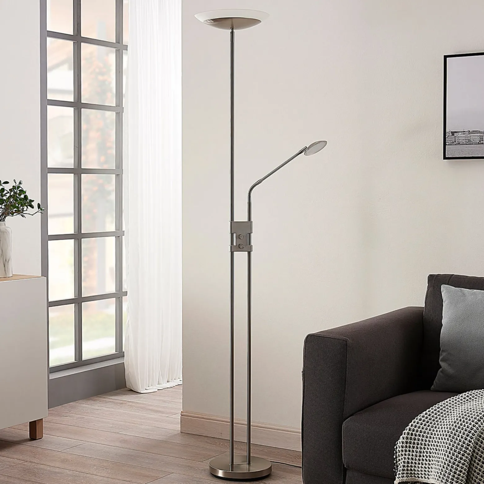 Lindby LED-lattiavalo Jonne, pyöreä, lukuvarsi, himmennettävä, 180 cm