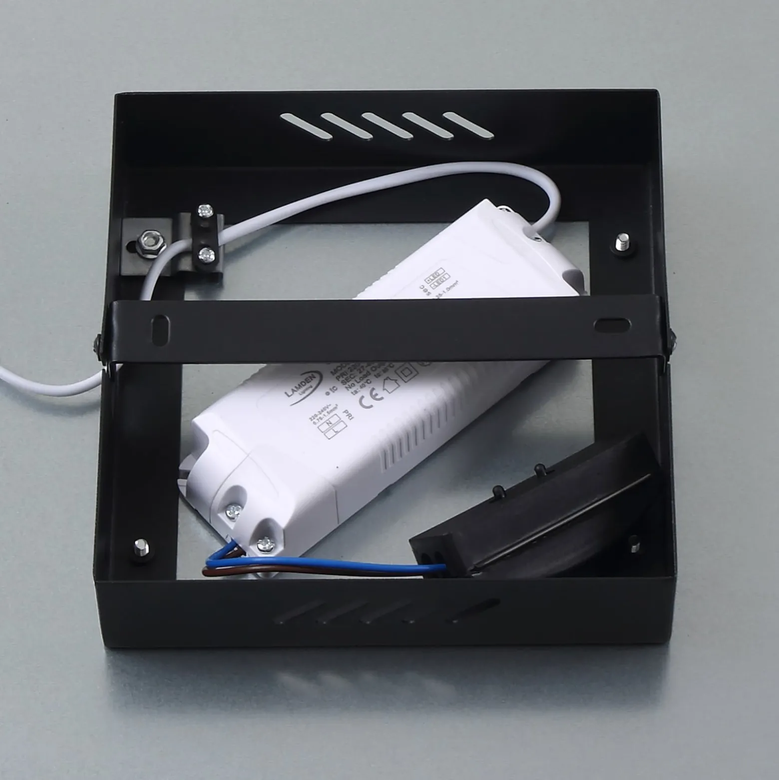 Lindby LED-paneeli Enhife, musta, 40 x 40 cm, metalli, 4000K
