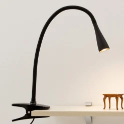 Lindby LED-puristinvalaisin Baris, korkeus 44 cm, musta, 3000K