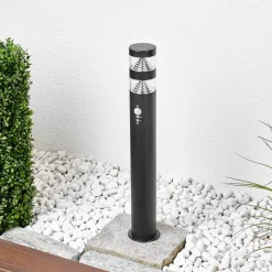 Lindby LED-pylväsvalaisin Lanea, 60 cm, musta, anturi, IP44