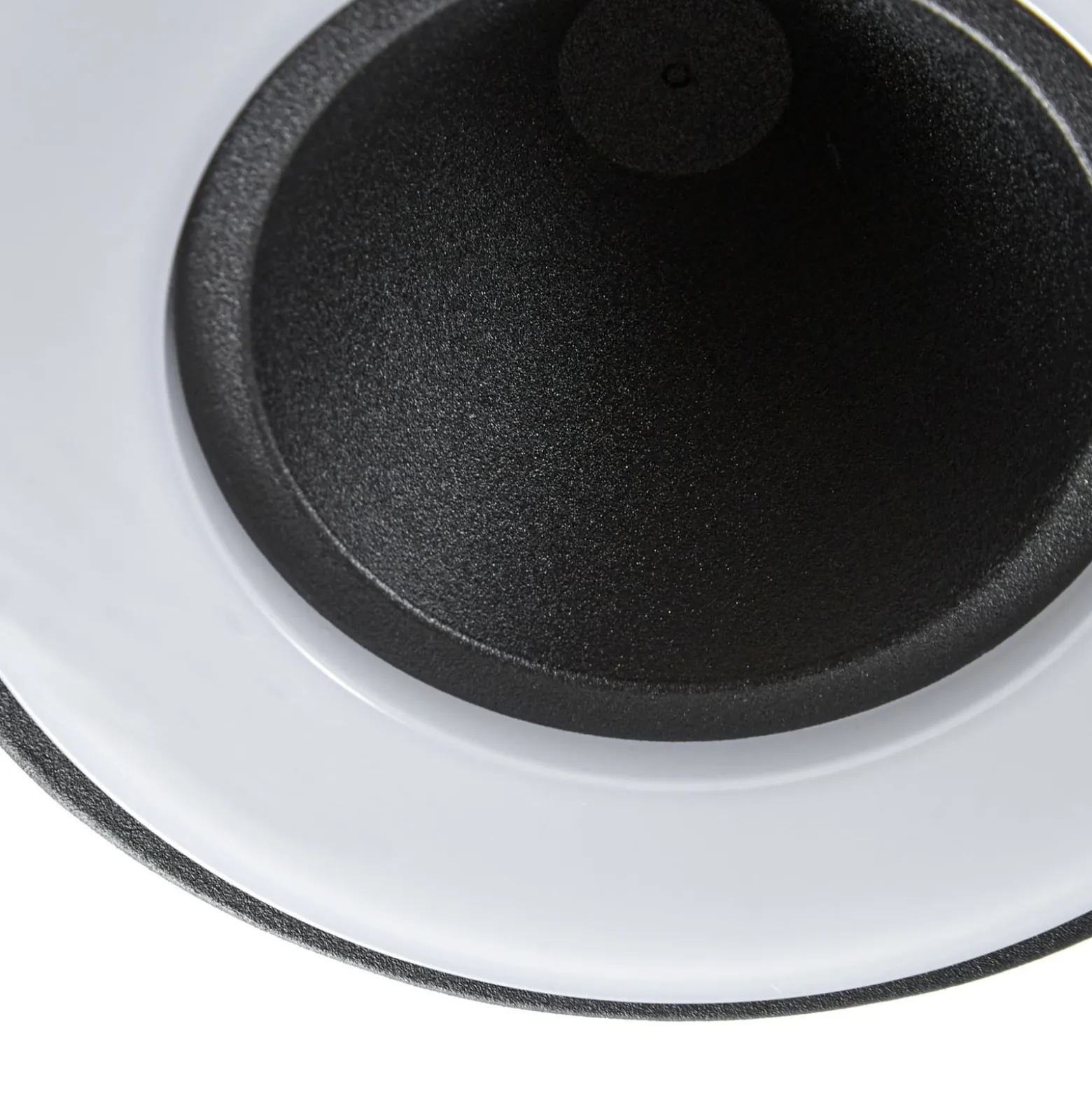 Lindby LED-riippuvalaisin Soran, halkaisija 15 cm, musta, IP44