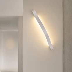 Lindby LED-seinävalaisin Alvon, hopea, korkeus 50 cm, metalli