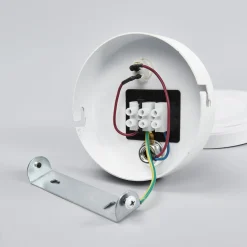 Lindby LED-seinävalaisin Milow, valkoinen, 9,6 cm korkea, kytkin