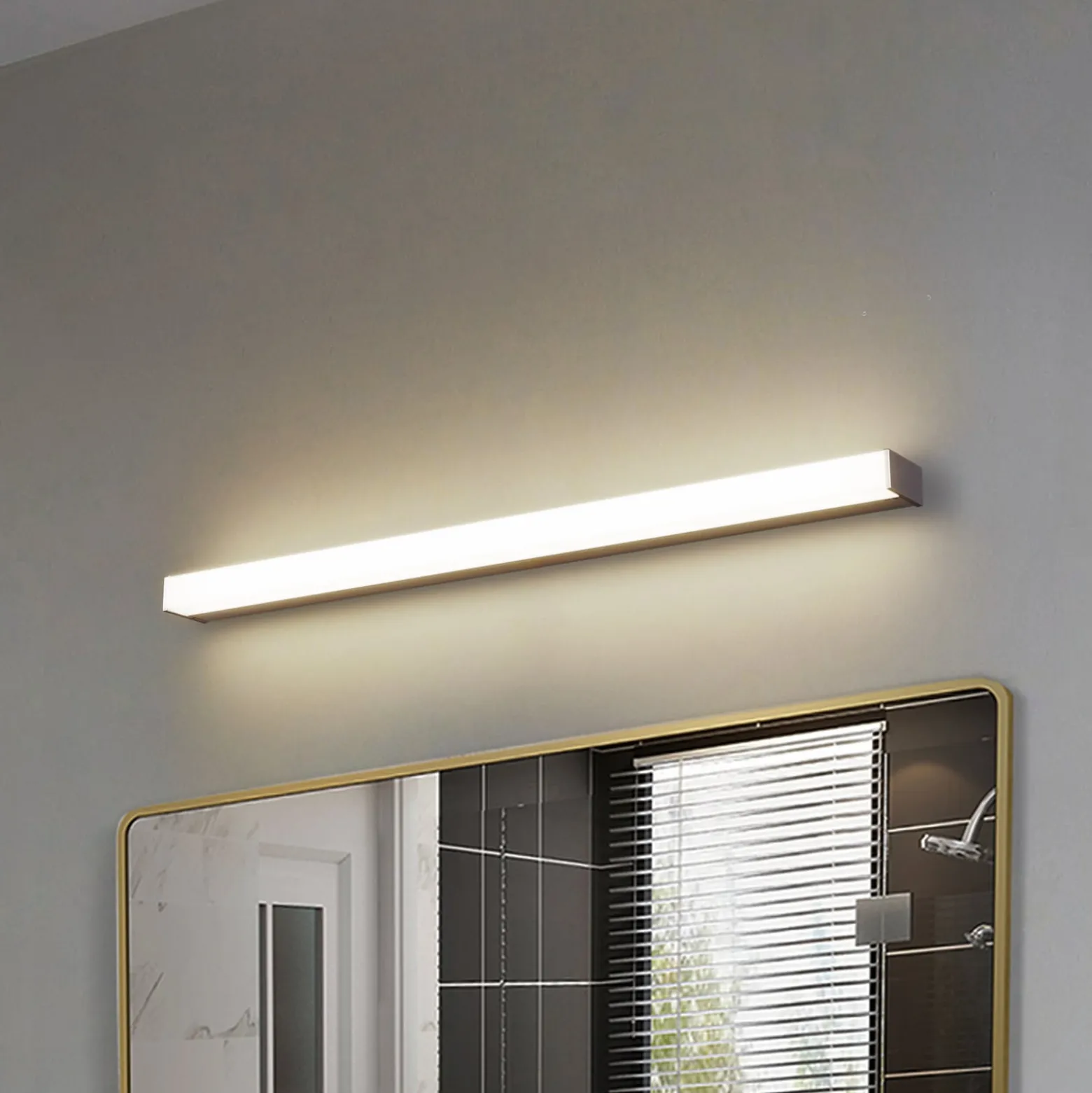 Lindby LED-seinävalaisin Philippa, kulmikas, 89 cm, alumiininvärinen, IP44