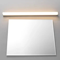 Lindby LED-seinävalaisin Philippa, kulmikas, 89 cm, kromi, IP44