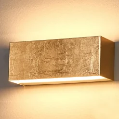 Lindby LED-seinävalaisin Quentin, 23cm leveä, kullanvärinen, metallia