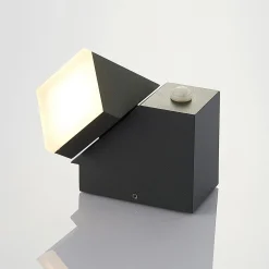 Lindby LED-seinävalaisin Sally, 15 cm, antrasiitti, IP54, anturi