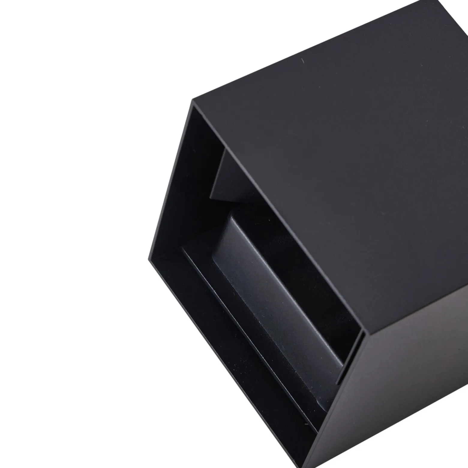 Lindby LED-ulkoseinälamppu Nivar, kulmikas, musta, 10 cm, IP54