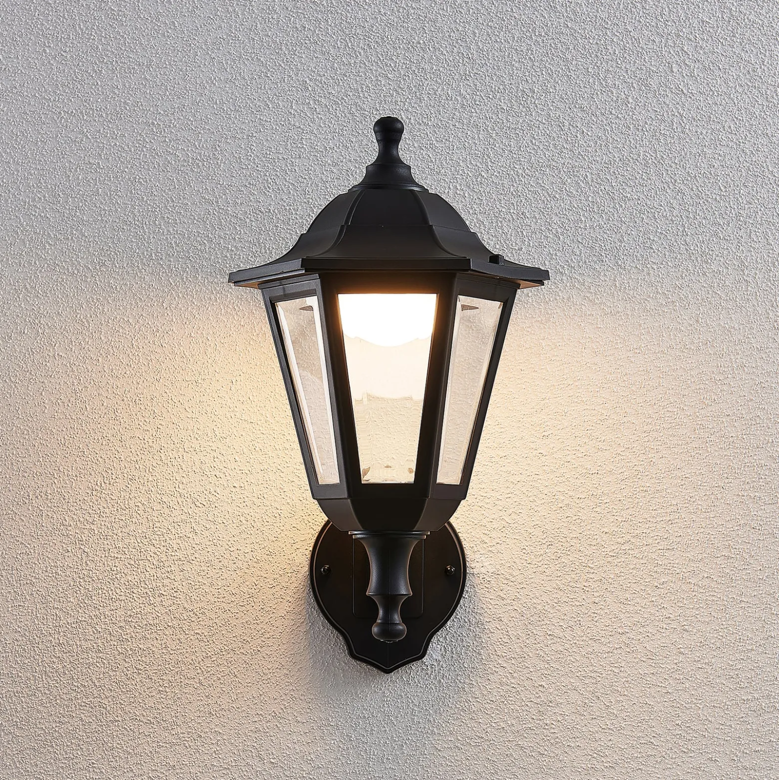 Lindby LED-ulkoseinävalaisin Iavo, musta, lyhty, 38 cm